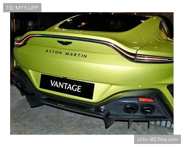 阿斯顿·马丁发布激进侧箱升级,技术总监称其为“概念B”的起点 阿斯顿·马丁发布激进侧箱升级,技术总监称其为“概念B”的起点